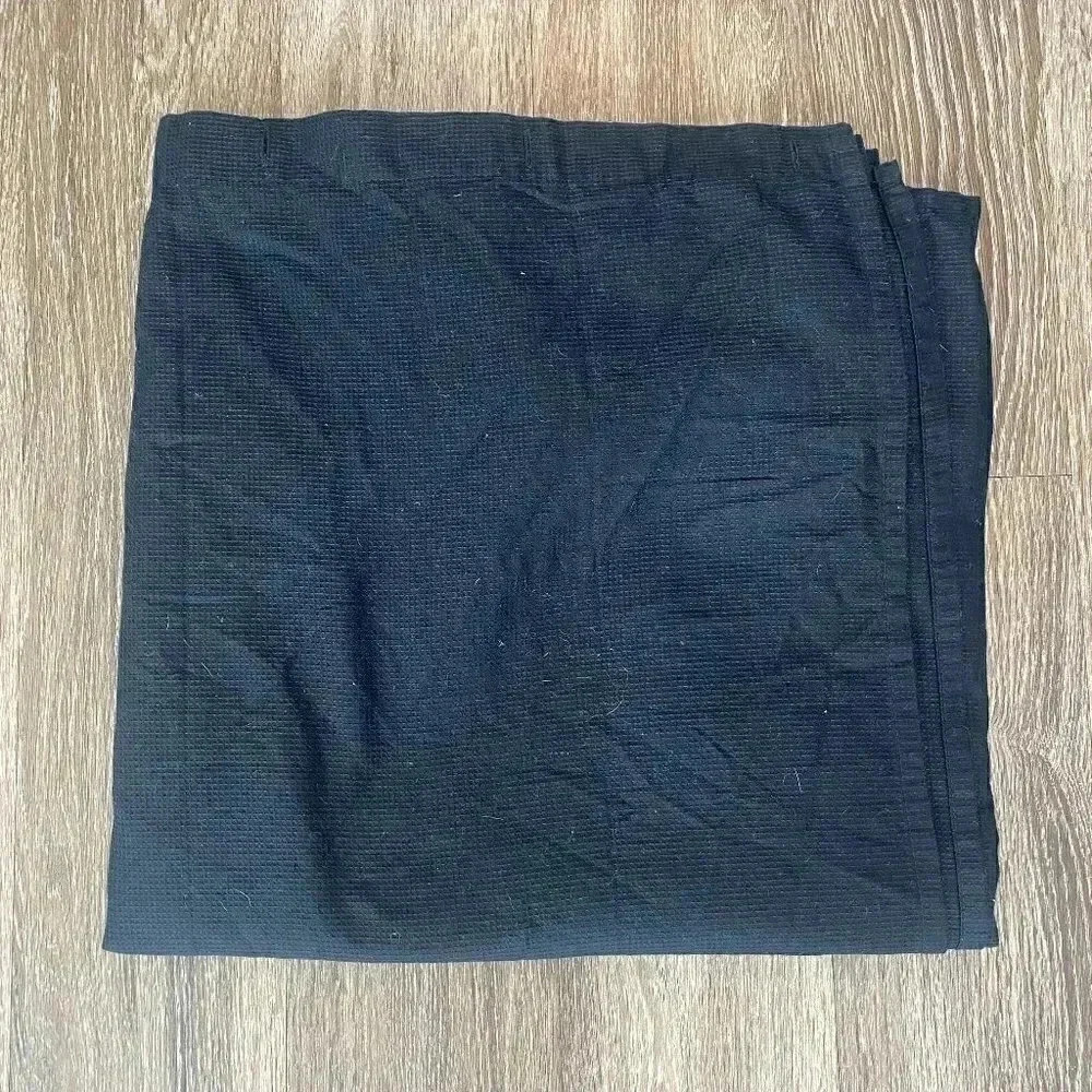 1 Panel Room Essentials Black Curtain 70x70